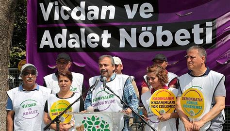 H­D­P­­n­i­n­ ­K­a­d­ı­k­ö­y­­d­e­k­i­ ­V­i­c­d­a­n­ ­v­e­ ­A­d­a­l­e­t­ ­N­ö­b­e­t­i­­n­e­ ­k­ı­s­ı­t­l­a­m­a­ ­-­ ­D­ü­n­y­a­ ­H­a­b­e­r­l­e­r­i­